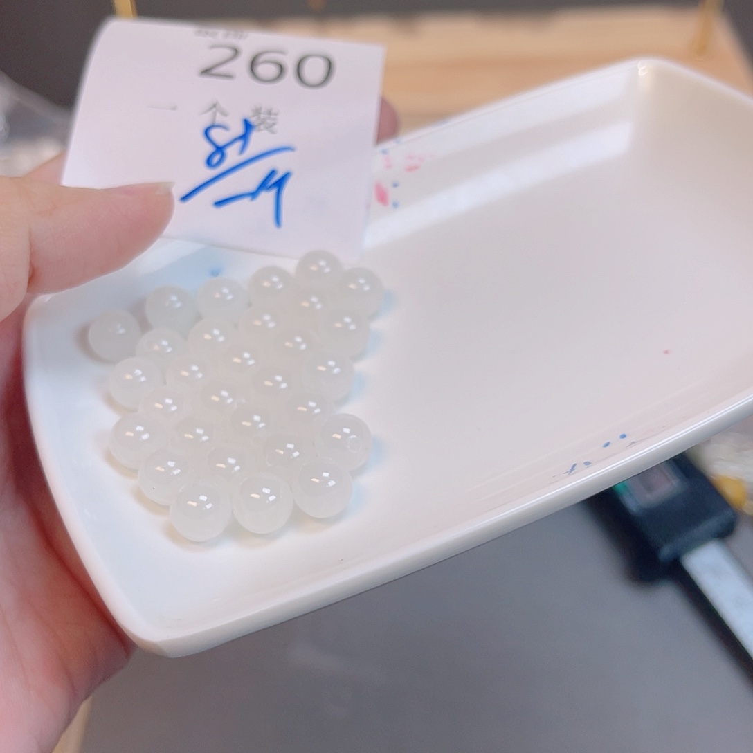 水晶珠宝半成品未镶嵌260 。