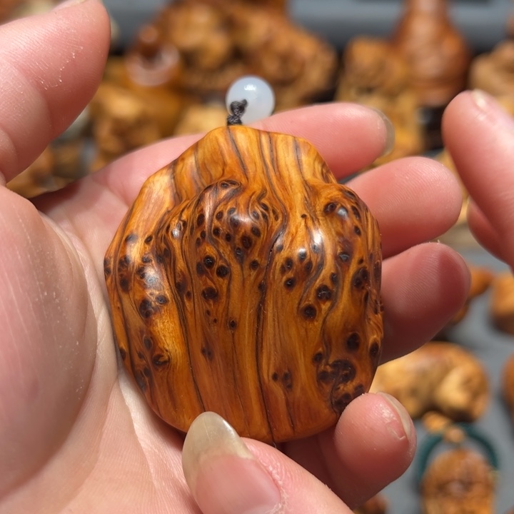 柏木（崖柏）新年好，点点关注关注，感谢