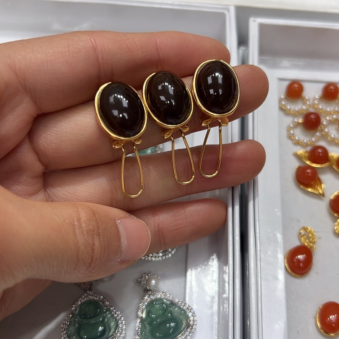 和田玉耳饰颜色多样性发货拍一发一银S925镶嵌乐****电