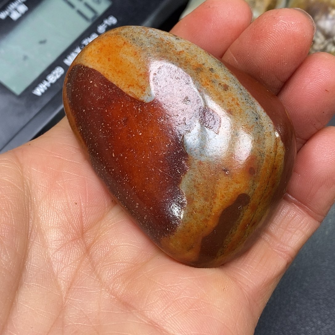 和田玉未镶嵌珠宝奇石