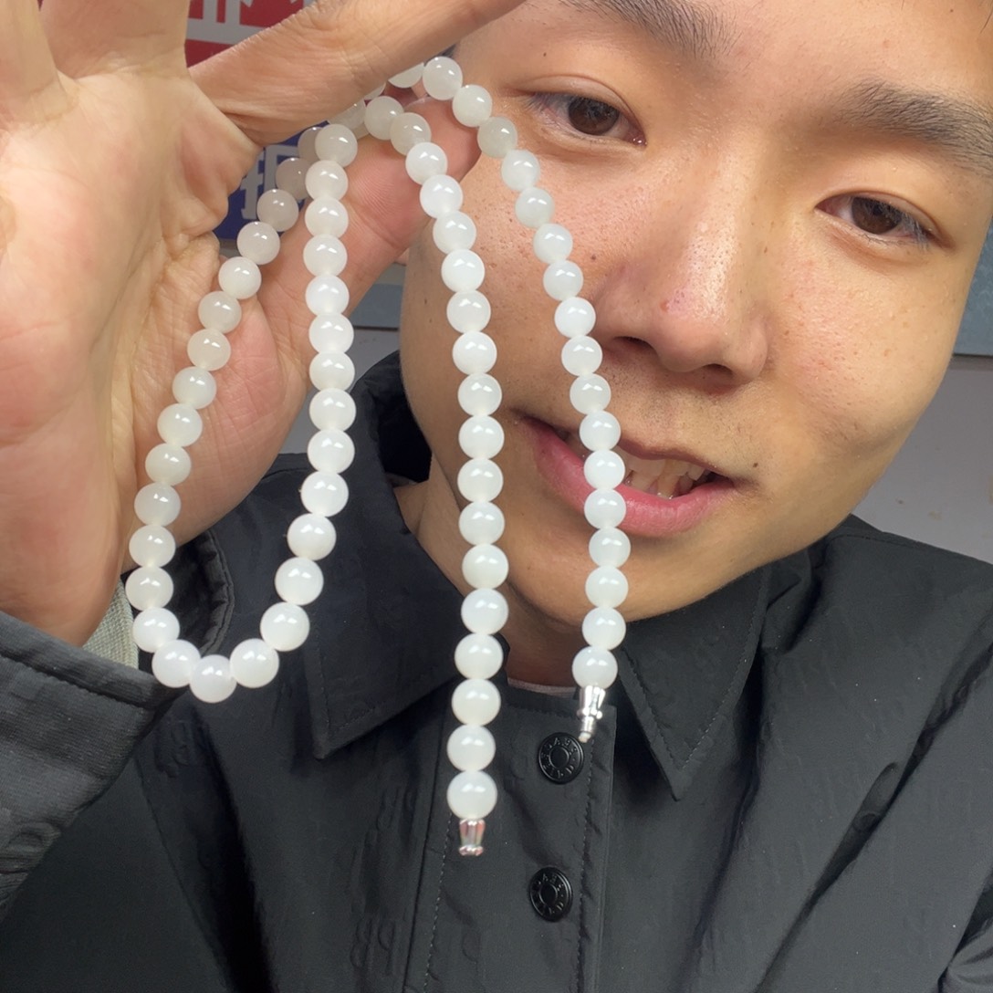 和田玉颈饰未镶嵌大*