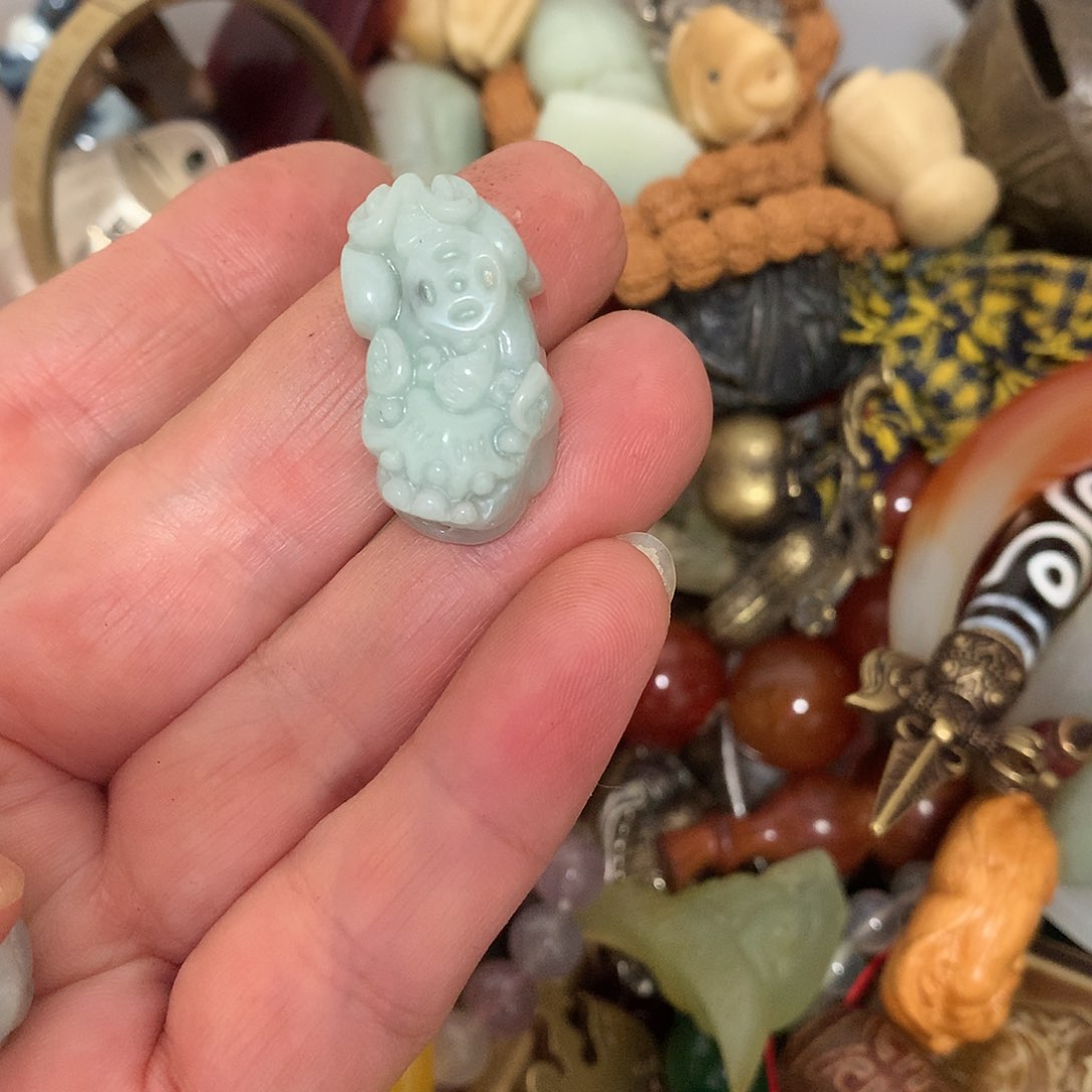 玛瑙/玉髓颈饰合金凌***?