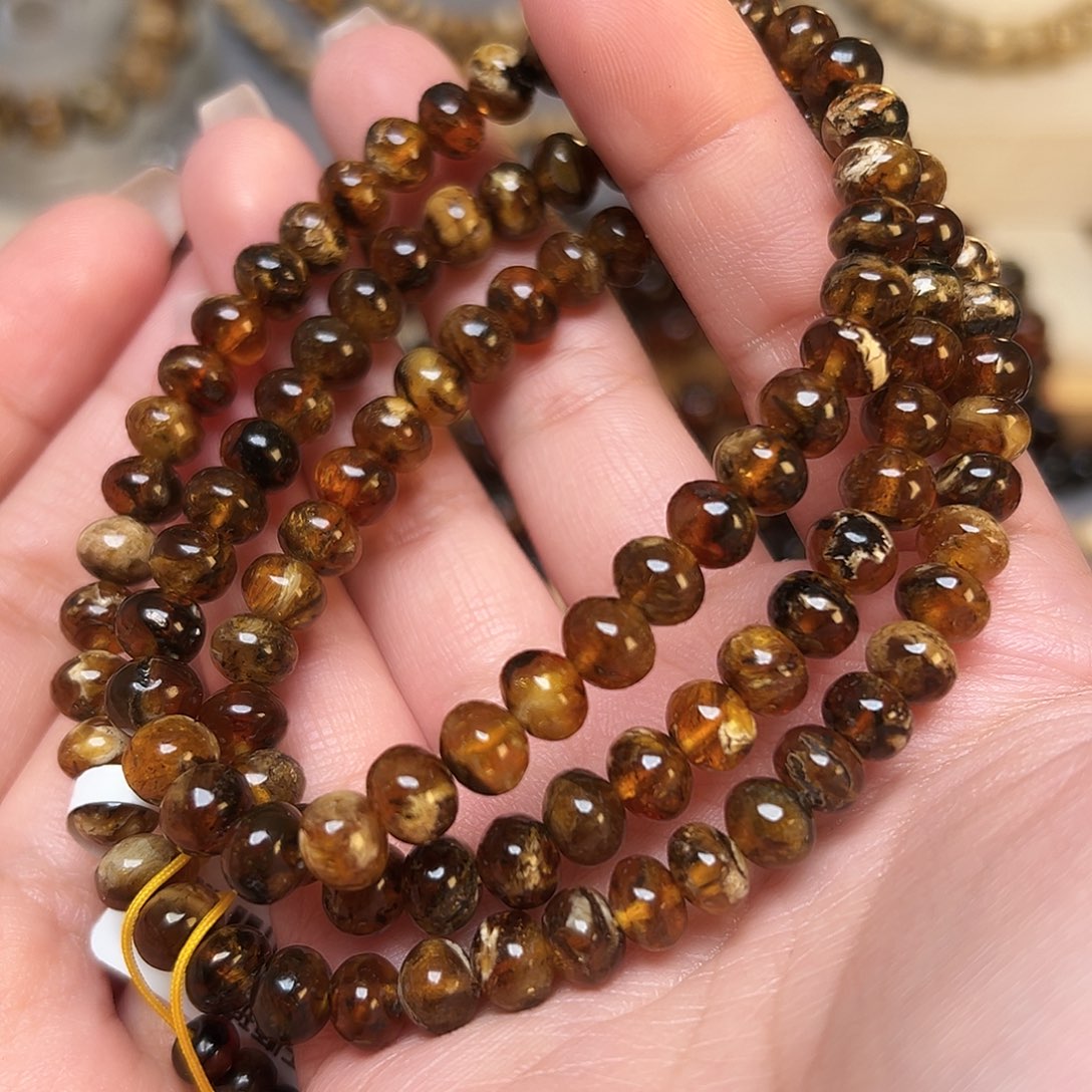 琥珀未镶嵌裸石抚顺琥珀七20116