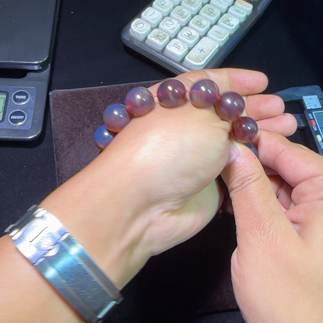 琥珀未镶嵌裸石琥珀