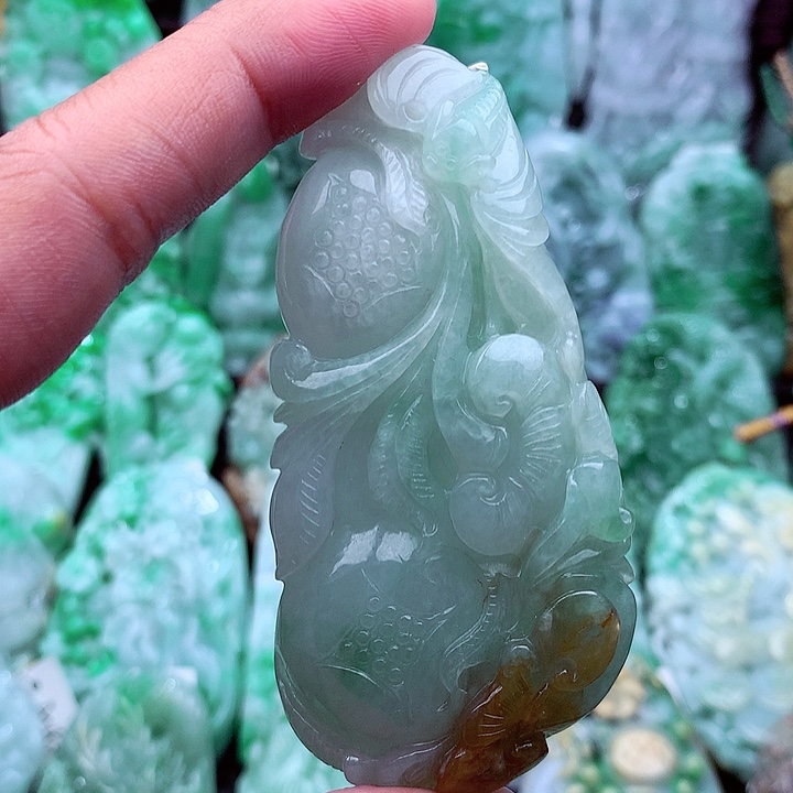 翡翠吊坠(不含链)未镶嵌
