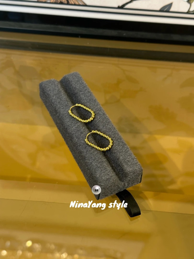 雲涌之丽 钛钢耳饰 U形