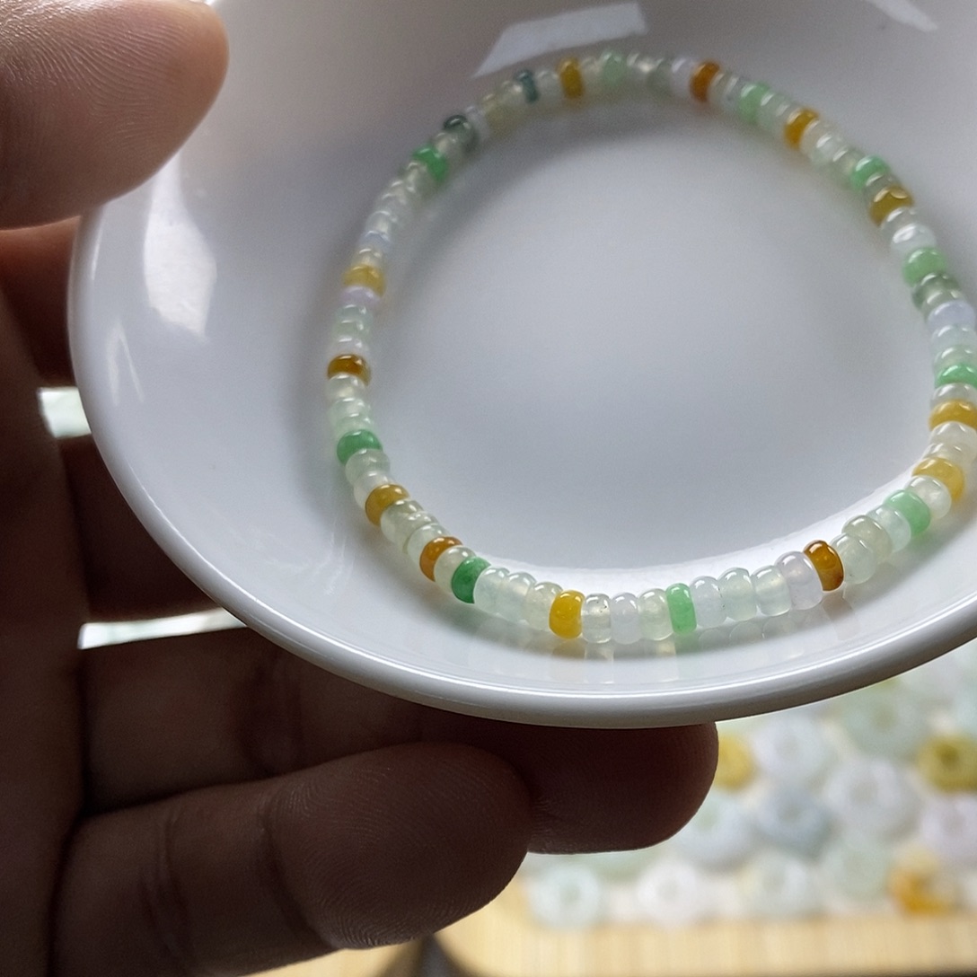 翡翠戒指未镶嵌算盘手串