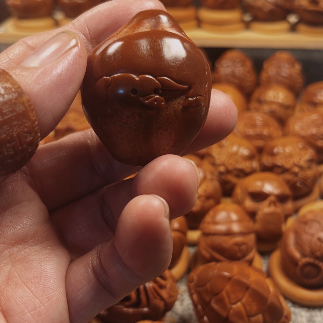 橄榄核手串/手链辨*猪生肖