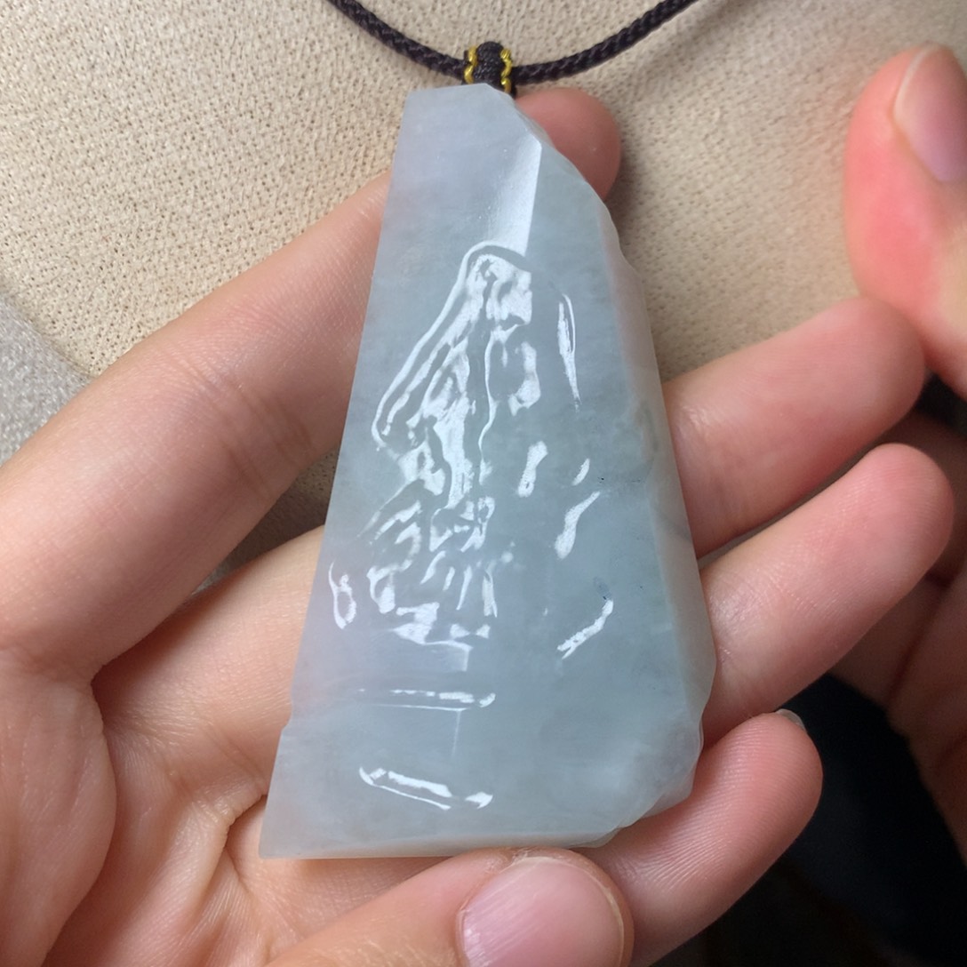 翡翠未镶嵌颈饰吊坠