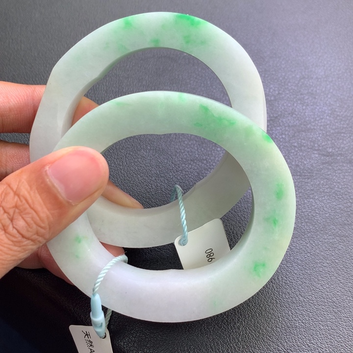 定制翡翠翡翠手镯未镶嵌