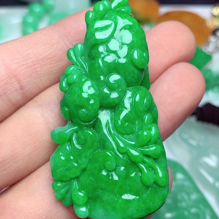 翡翠吊坠(不含链)未镶嵌