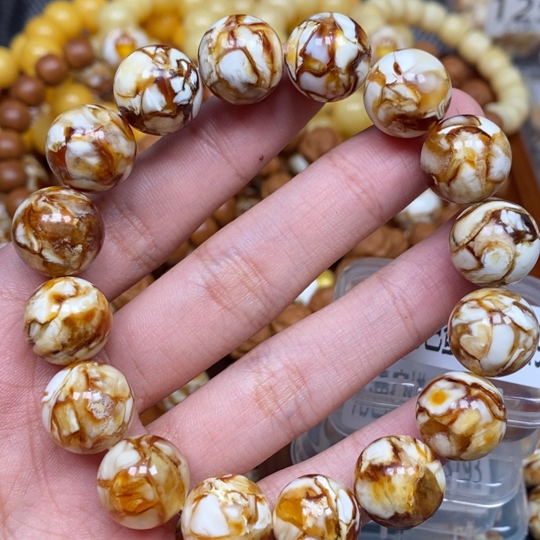 蜜蜡未镶嵌珠宝奇石15眼睛16颗