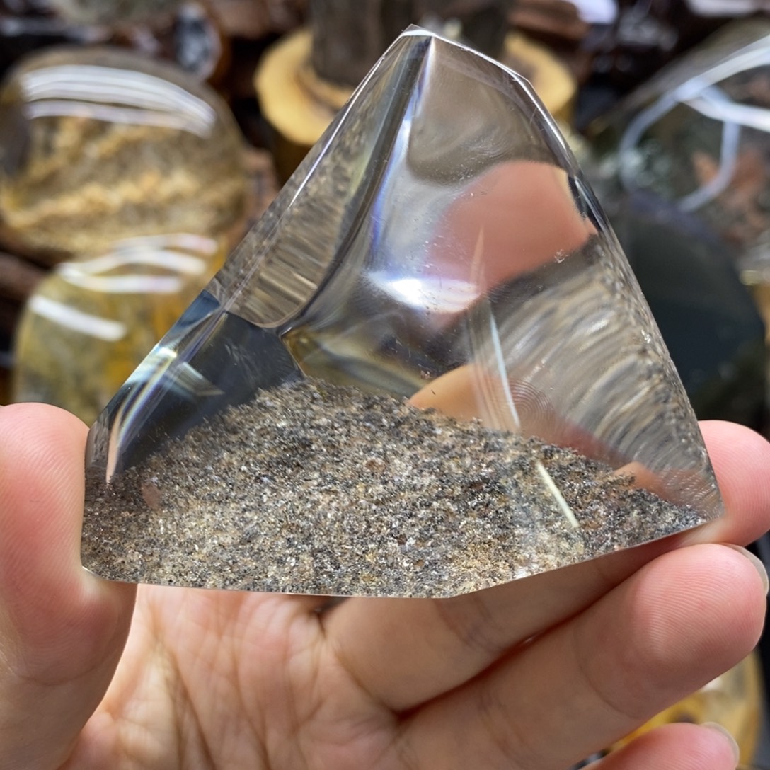 未镶嵌珠宝半成品水晶