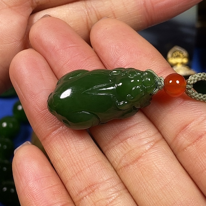 和田玉挂件未镶嵌