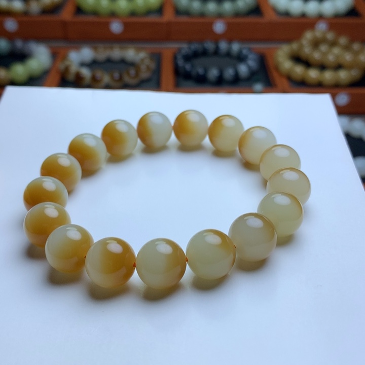 和田玉手串未镶嵌