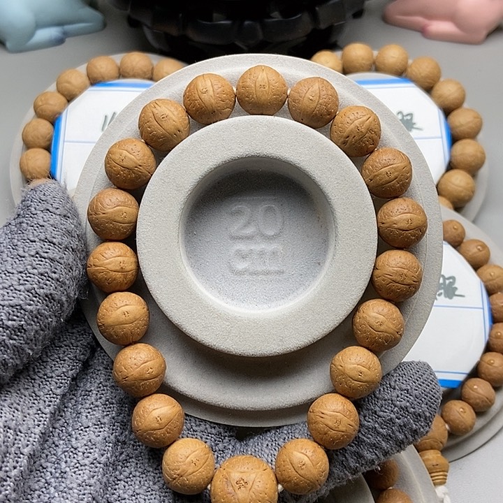 凤眼菩提手串14铁籽