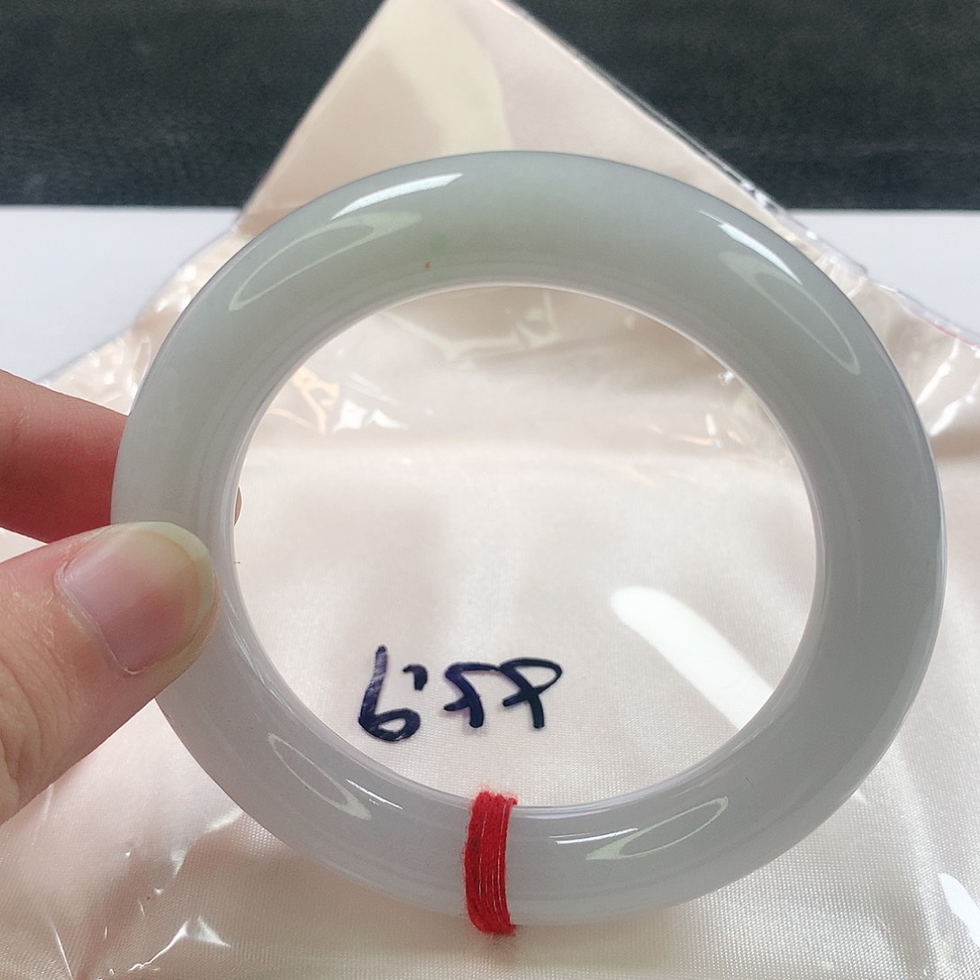 未镶嵌手镯（圆镯）翡翠367