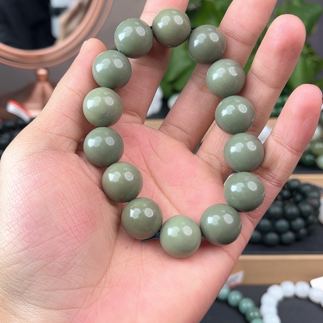 和田玉手串未镶嵌纯天然新疆和田玉沙枣青16mm