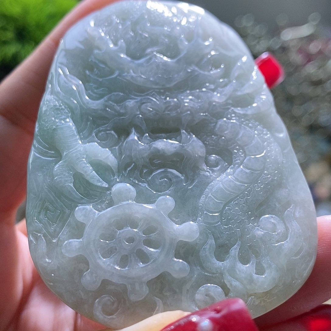 【闪购商品】翡翠颈饰未镶嵌龙牌