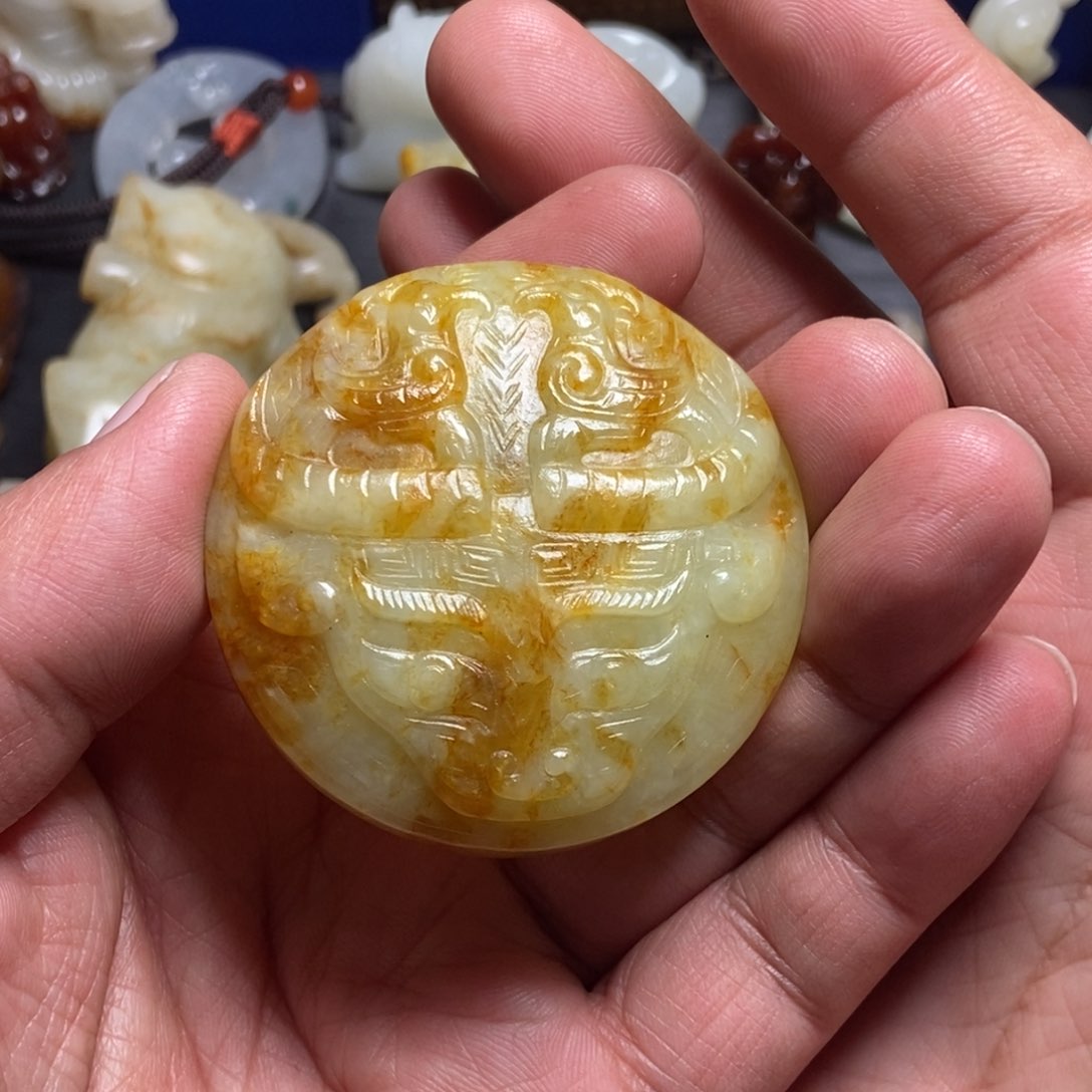 和田玉挂件未镶嵌