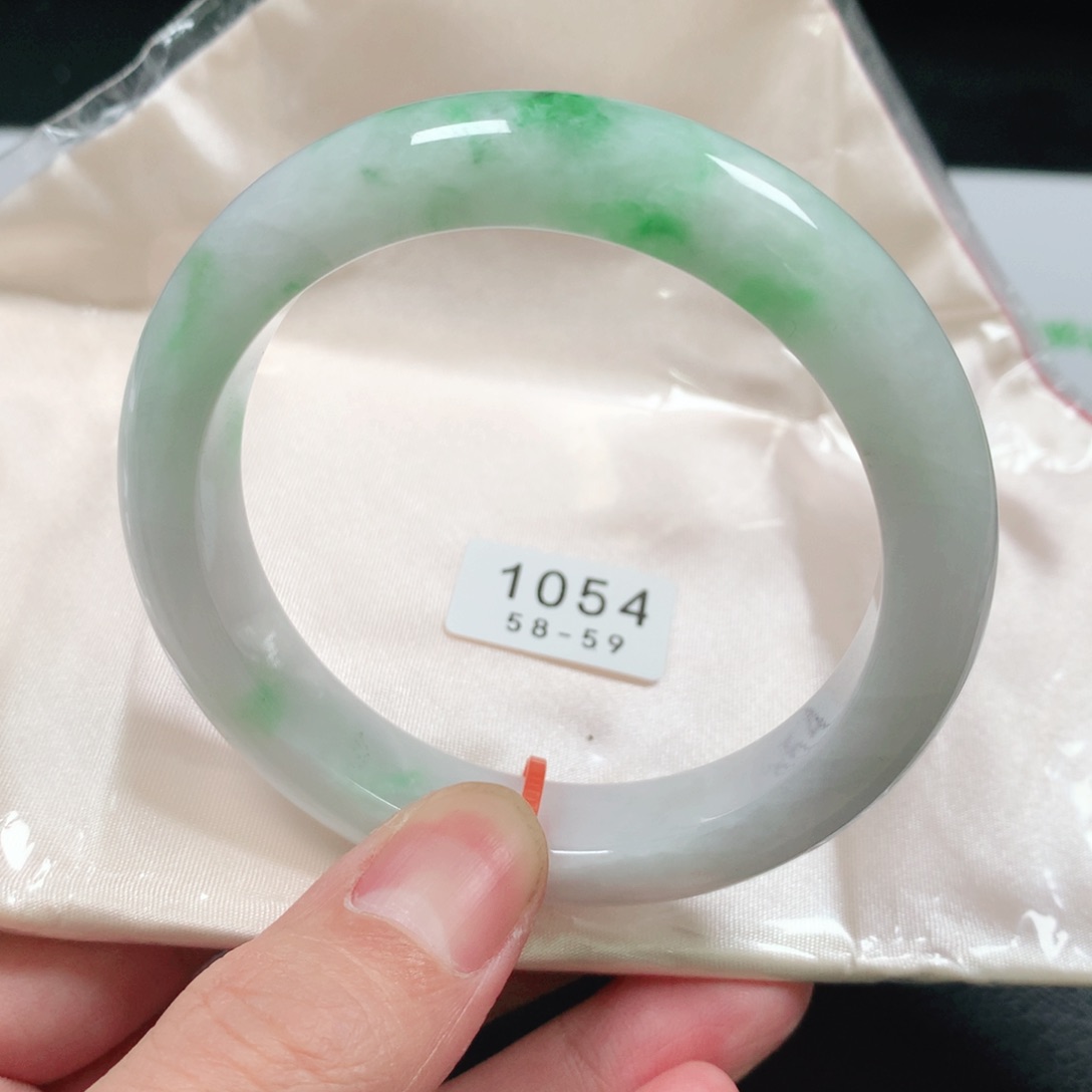 翡翠手镯未镶嵌编号1054