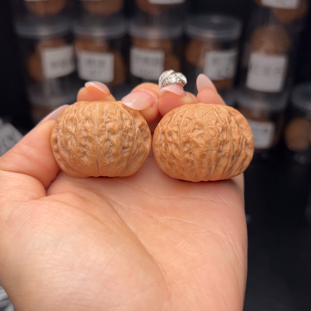 文玩核桃吊坠好****工铁锤