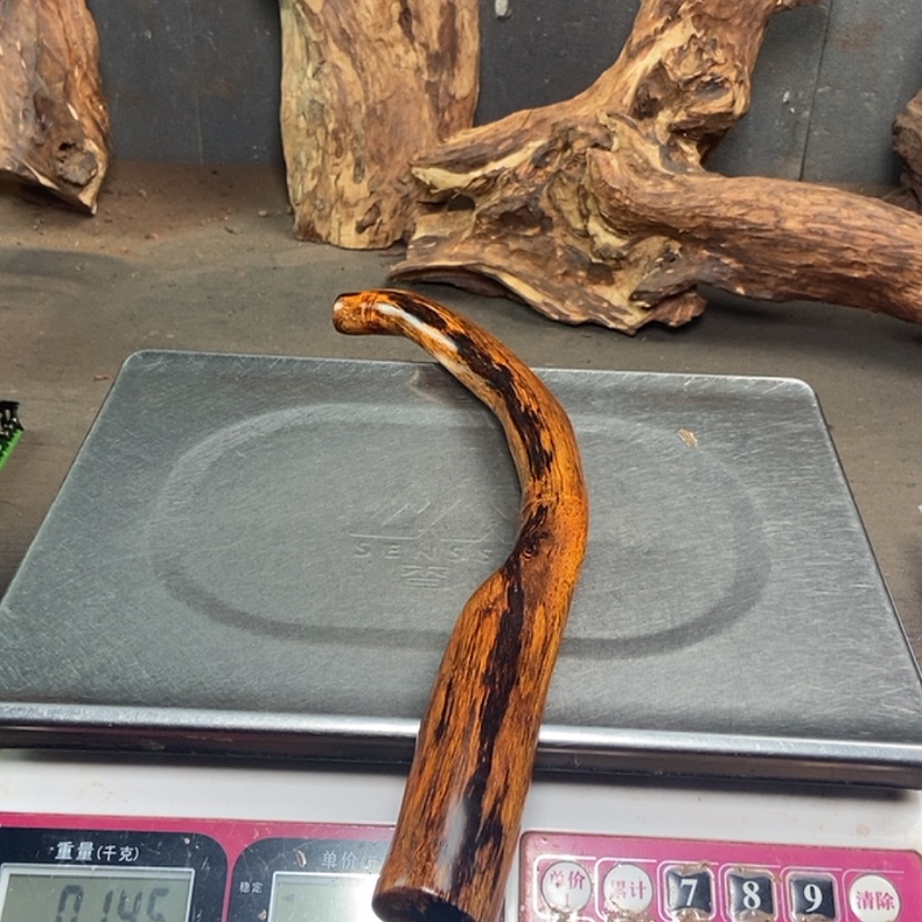 【闪购商品】黄花梨/降香黄檀三****N