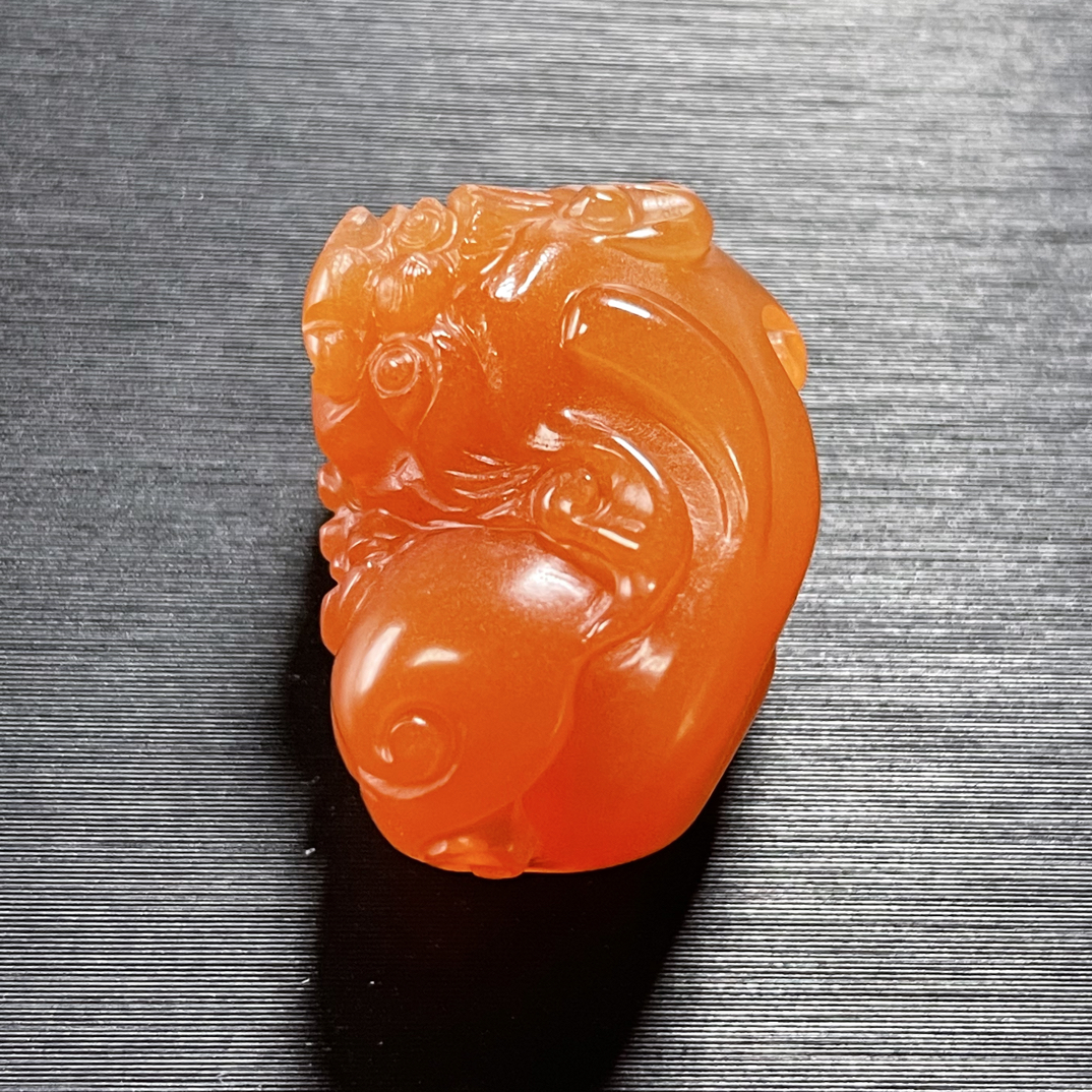 龙陵黄龙玉草皮红料貔貅独特造型精美饰品