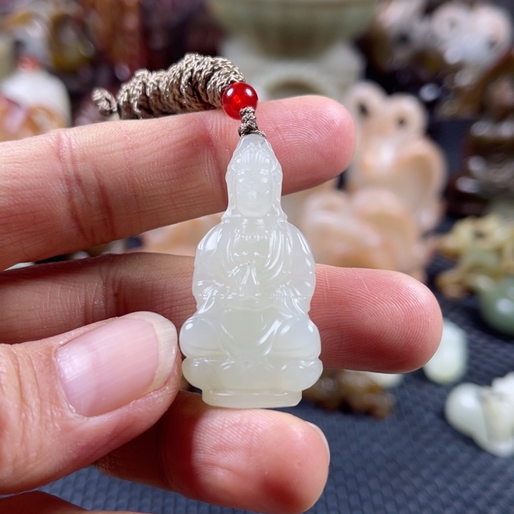 和田玉颈饰未镶嵌阿*