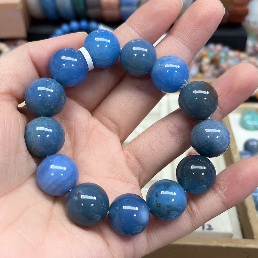 硅化珊瑚（珊瑚玉）手串未镶嵌小**幸123