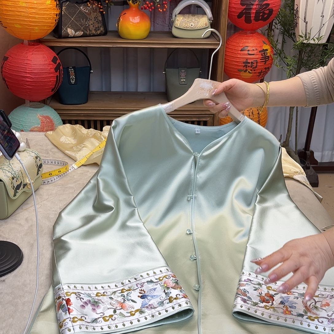 刺绣真丝现秀110成衣胸围L码