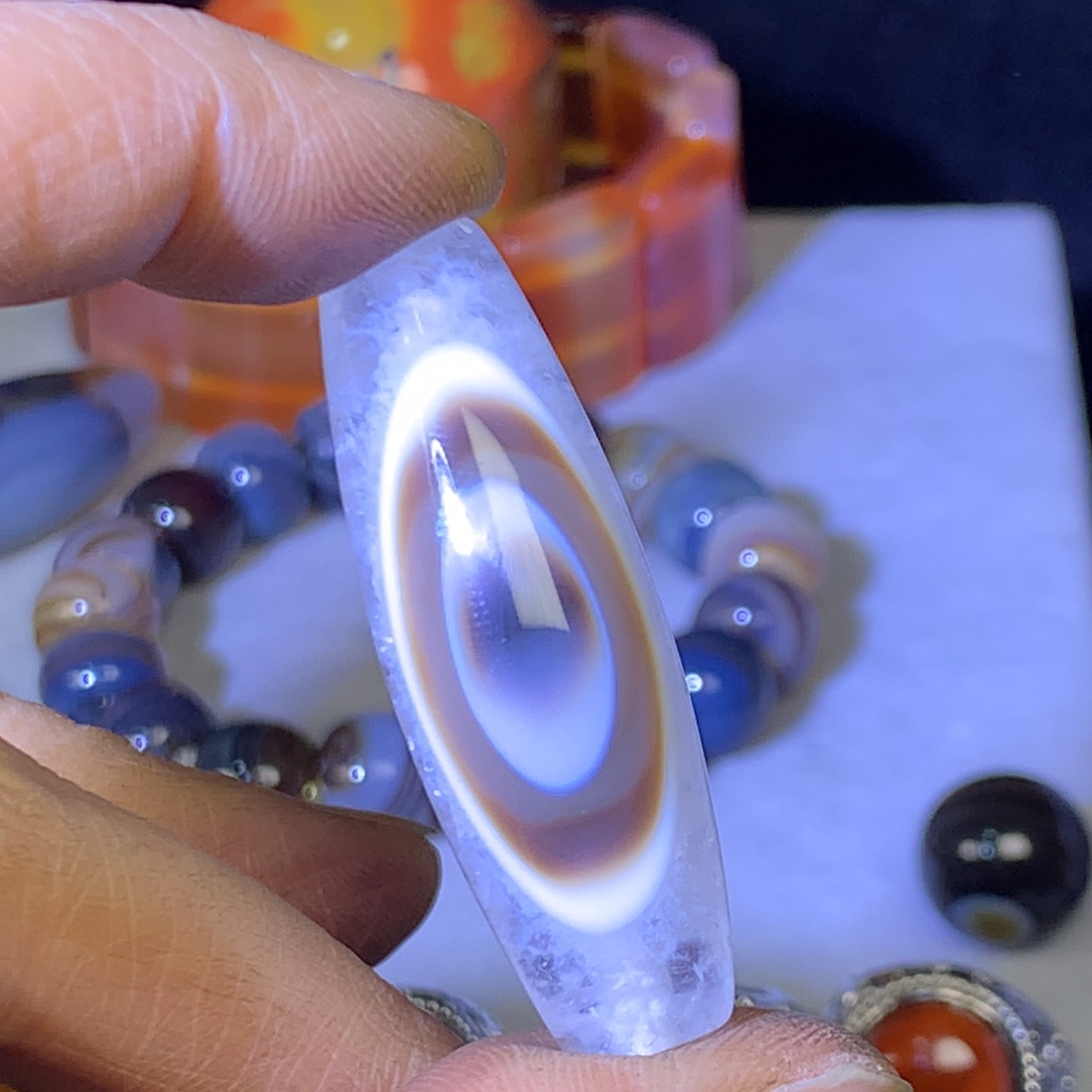 阿***芳玛瑙/玉髓未镶嵌颈饰