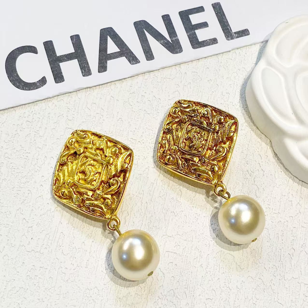 95新 Chanel/香奈儿 中古菱形素金双C珍珠耳夹/CJ54037