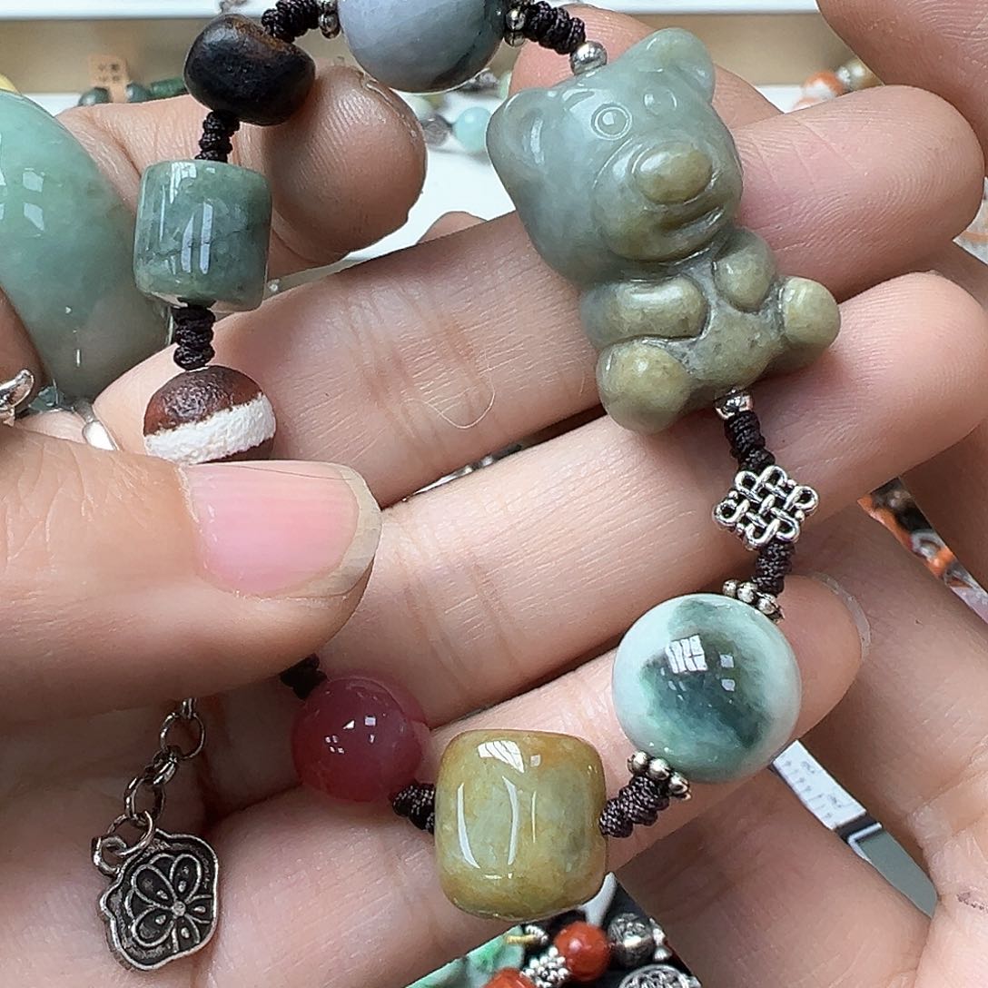 翡翠戒指未镶嵌我