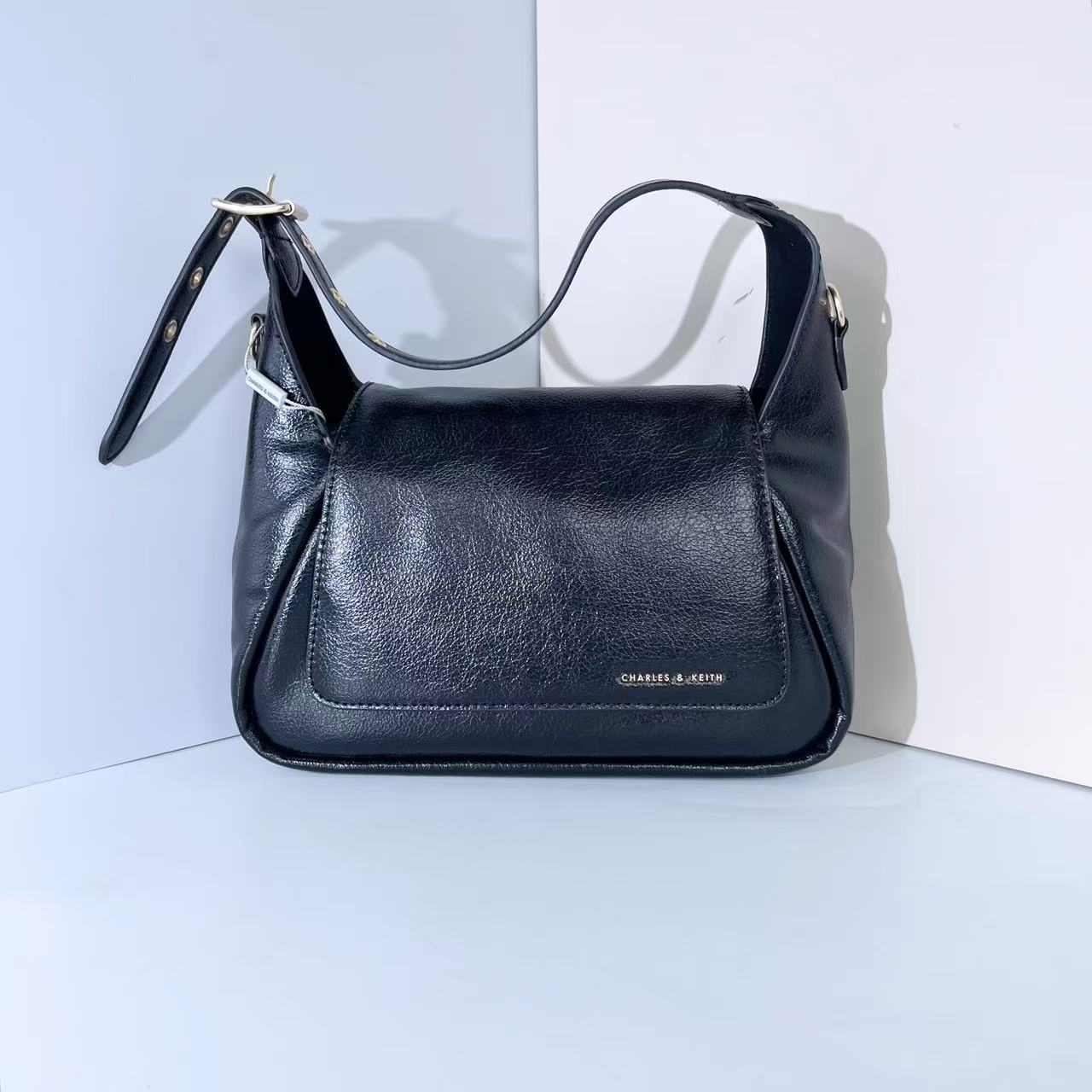 CHARLES&KEITH 40271213黑色M女士时尚单肩包-杨灬