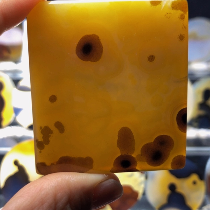 合金玛瑙/玉髓珠宝奇石155