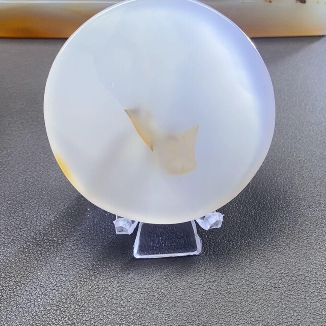 武***鹏玛瑙/玉髓未镶嵌颈饰