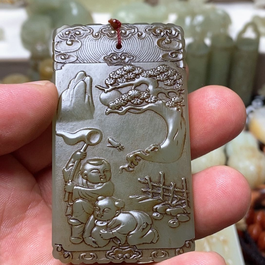 和田玉颈饰未镶嵌丁*民