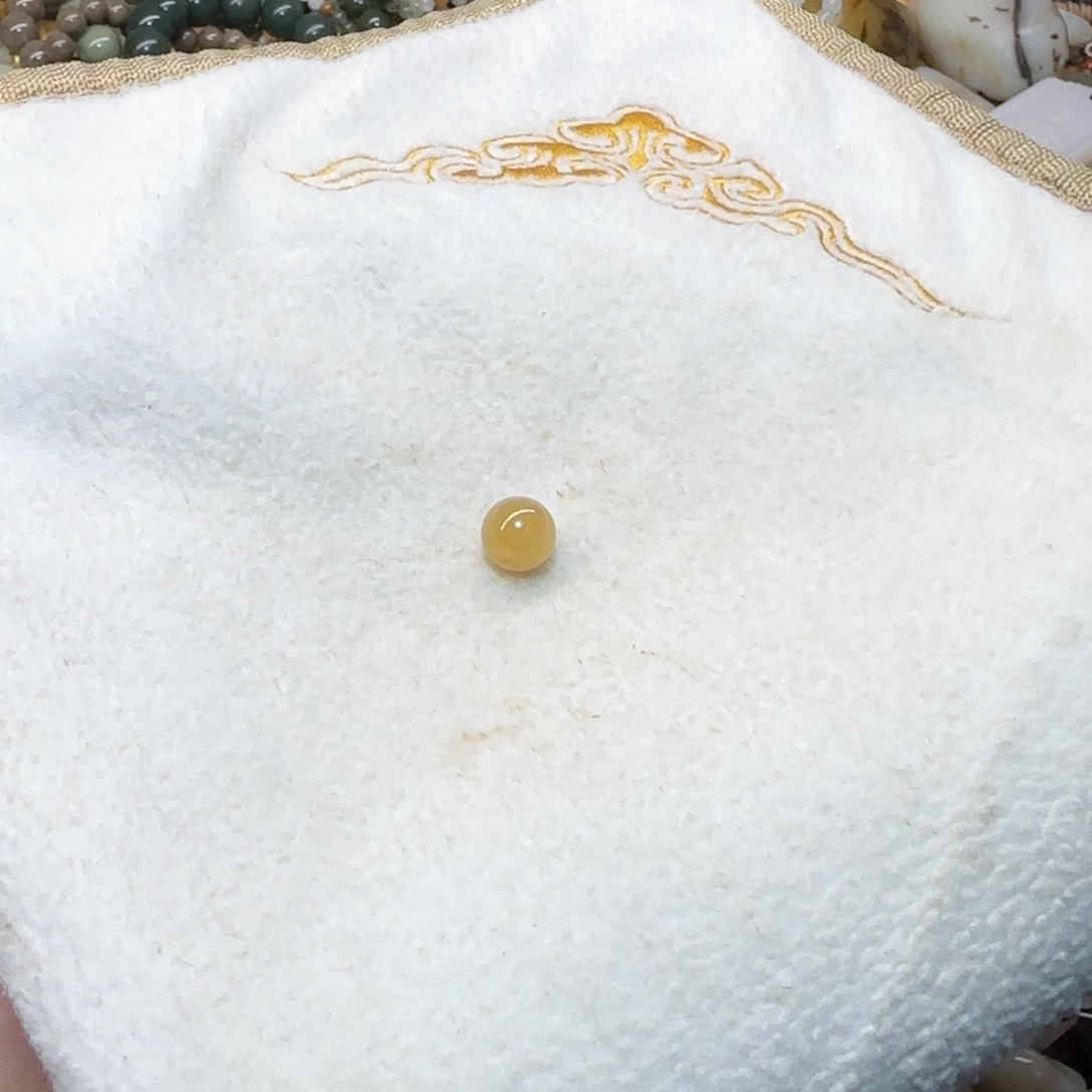 和田玉吊坠(不含链)未镶嵌?****西