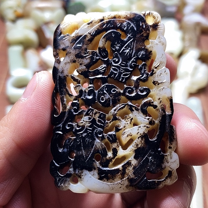 和田玉未镶嵌挂件