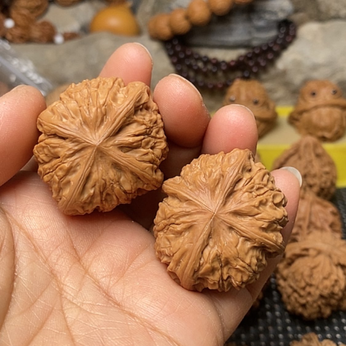 【闪购商品】把件文玩核桃天然四棱40