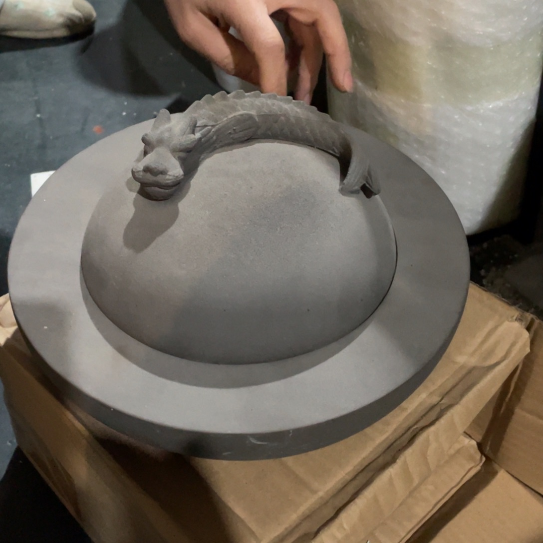 陶瓷花瓶，部分微瑕