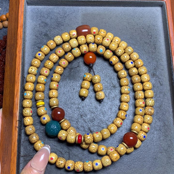 星月菩提吊坠菩提