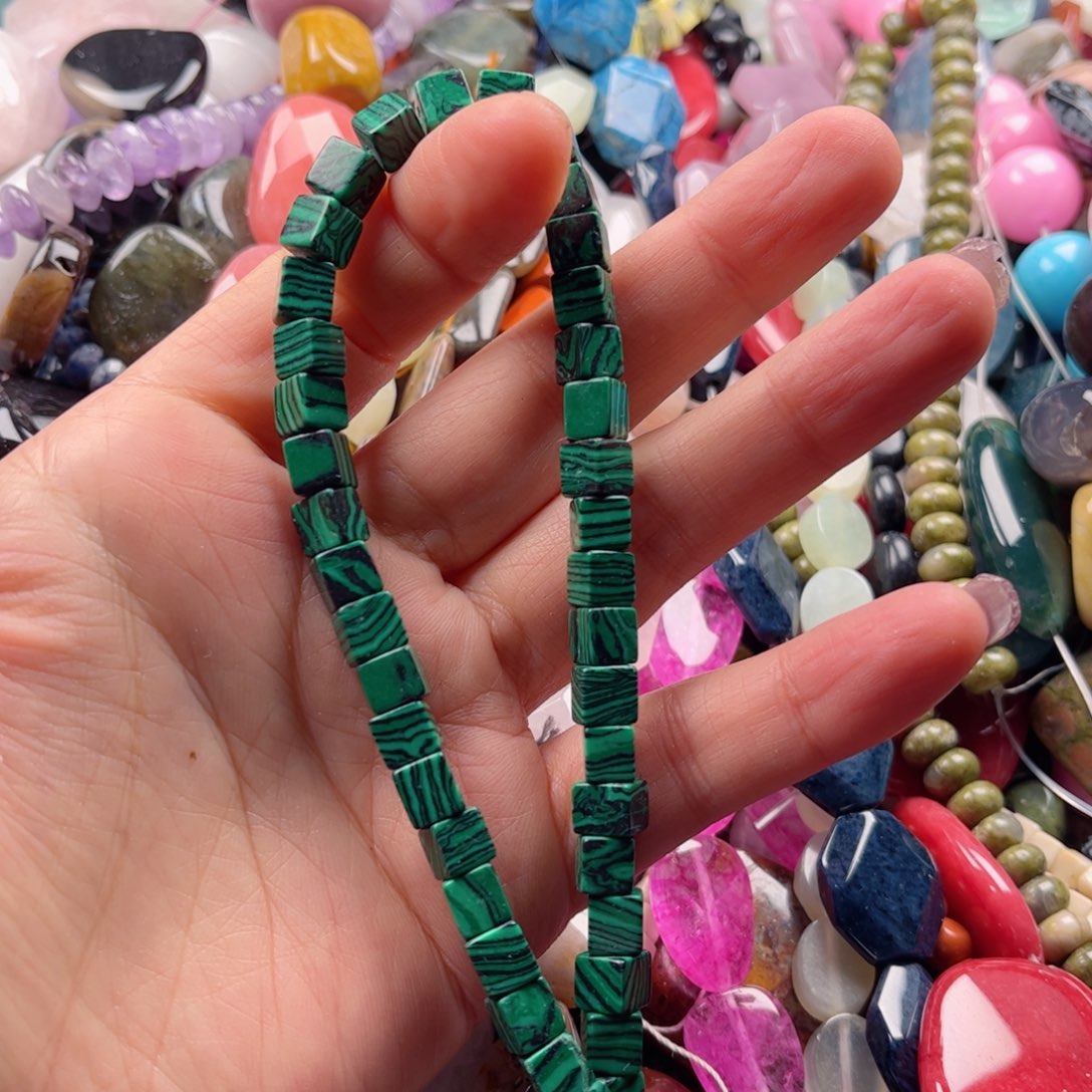石英质玉珠宝奇石未镶嵌卡8
