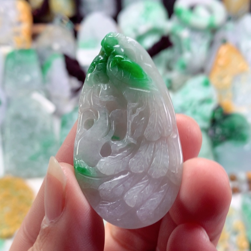 【闪购商品】翡翠吊坠(不含链)未镶嵌