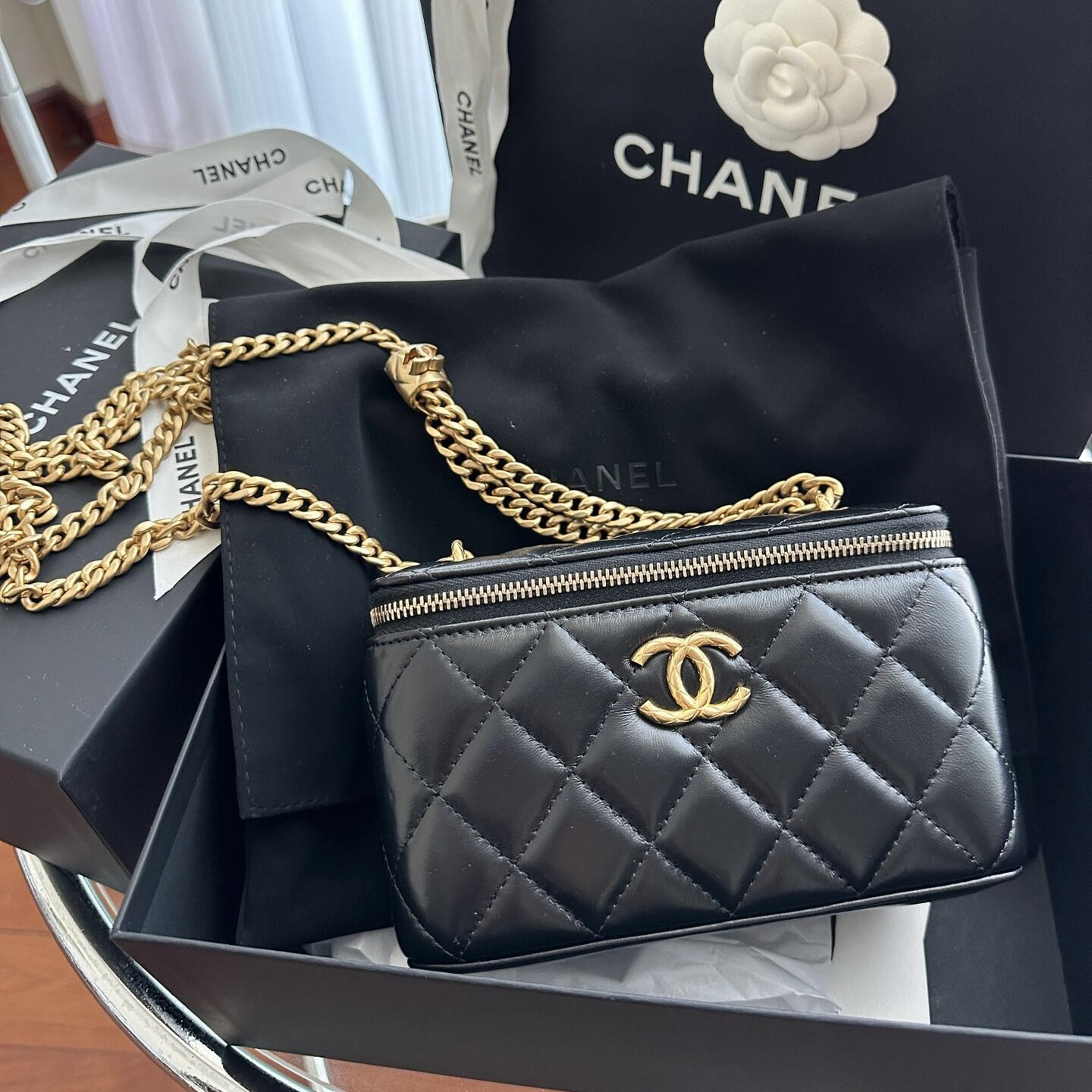 99新 Chanel/香奈儿 Chanel黑金金柱化妆盒 25090083-06