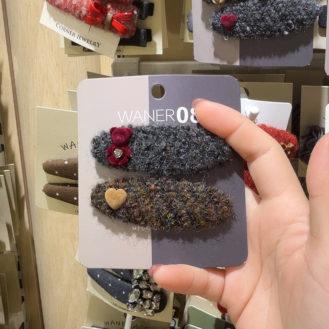 布艺非金属小熊拜拜爱心