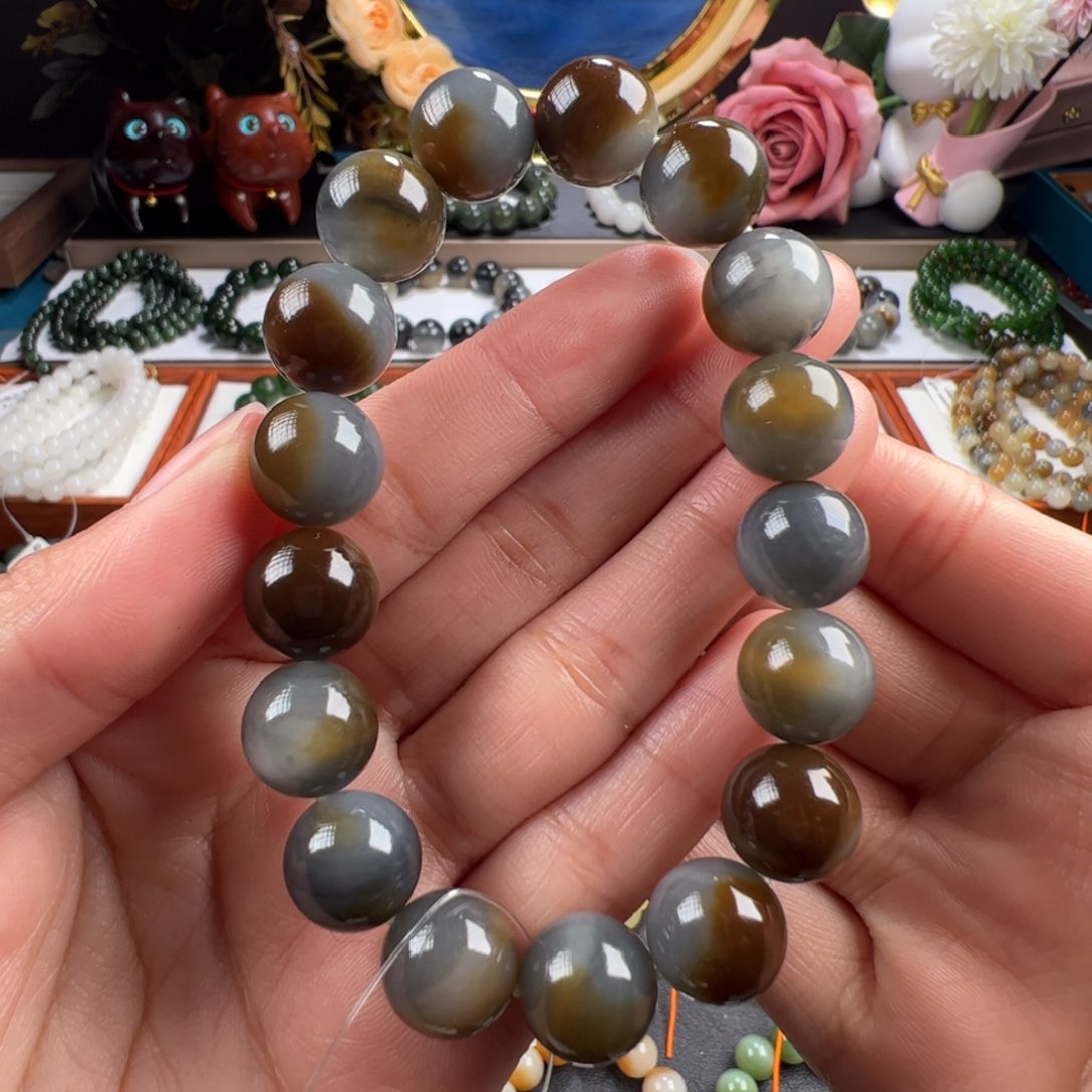 未镶嵌和田玉手链