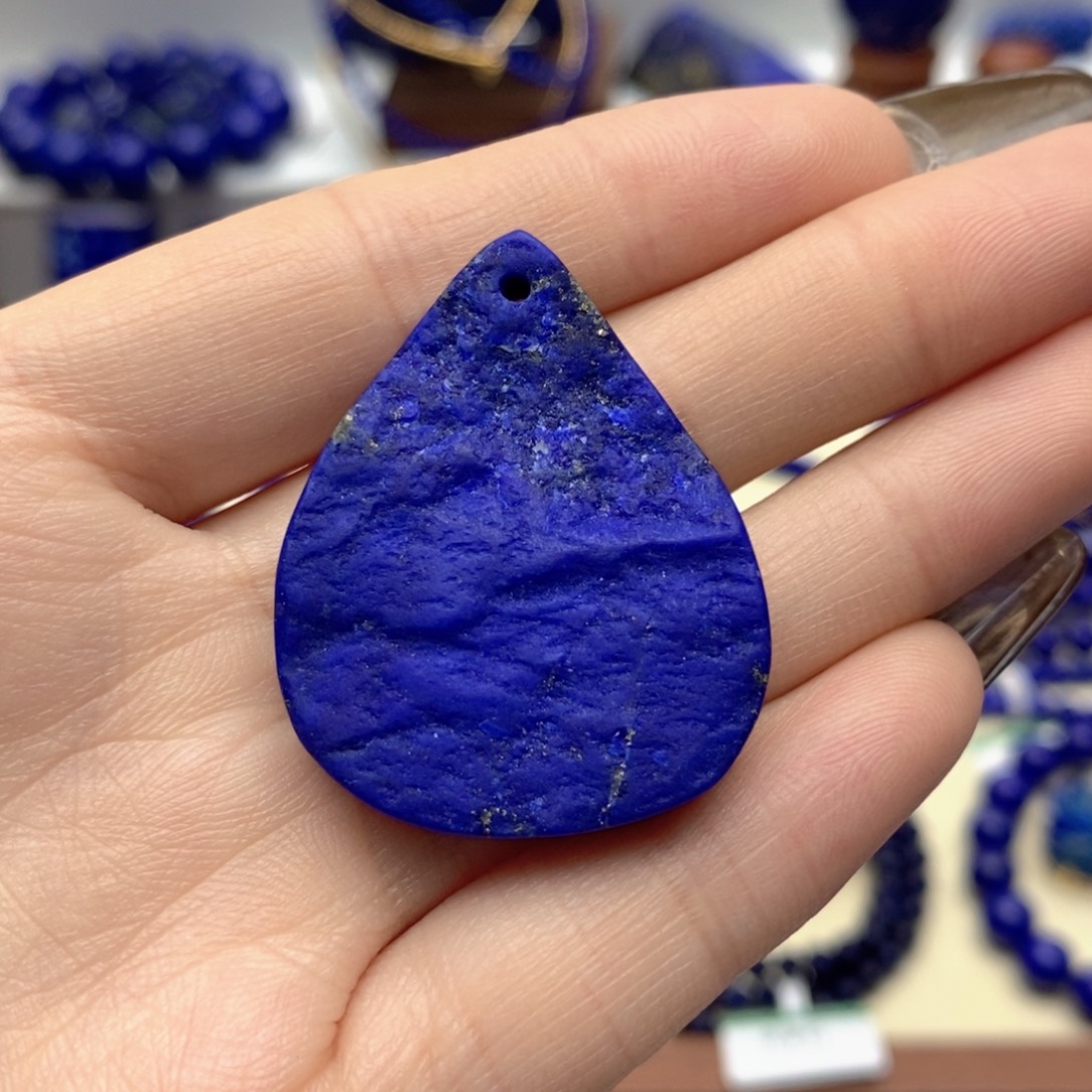 围***妈青金石未镶嵌颈饰