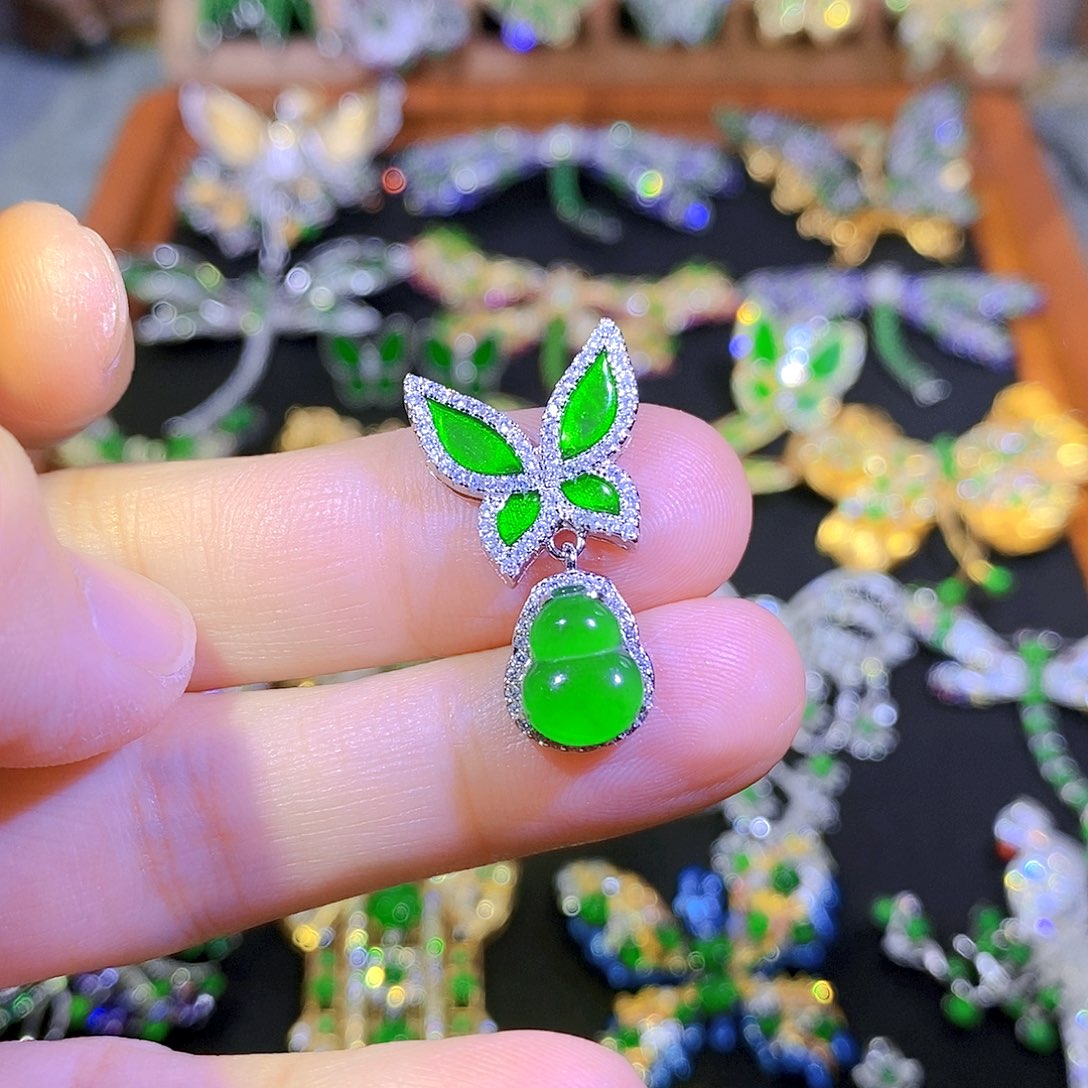 吊坠(不含链)银S925镶嵌翡翠